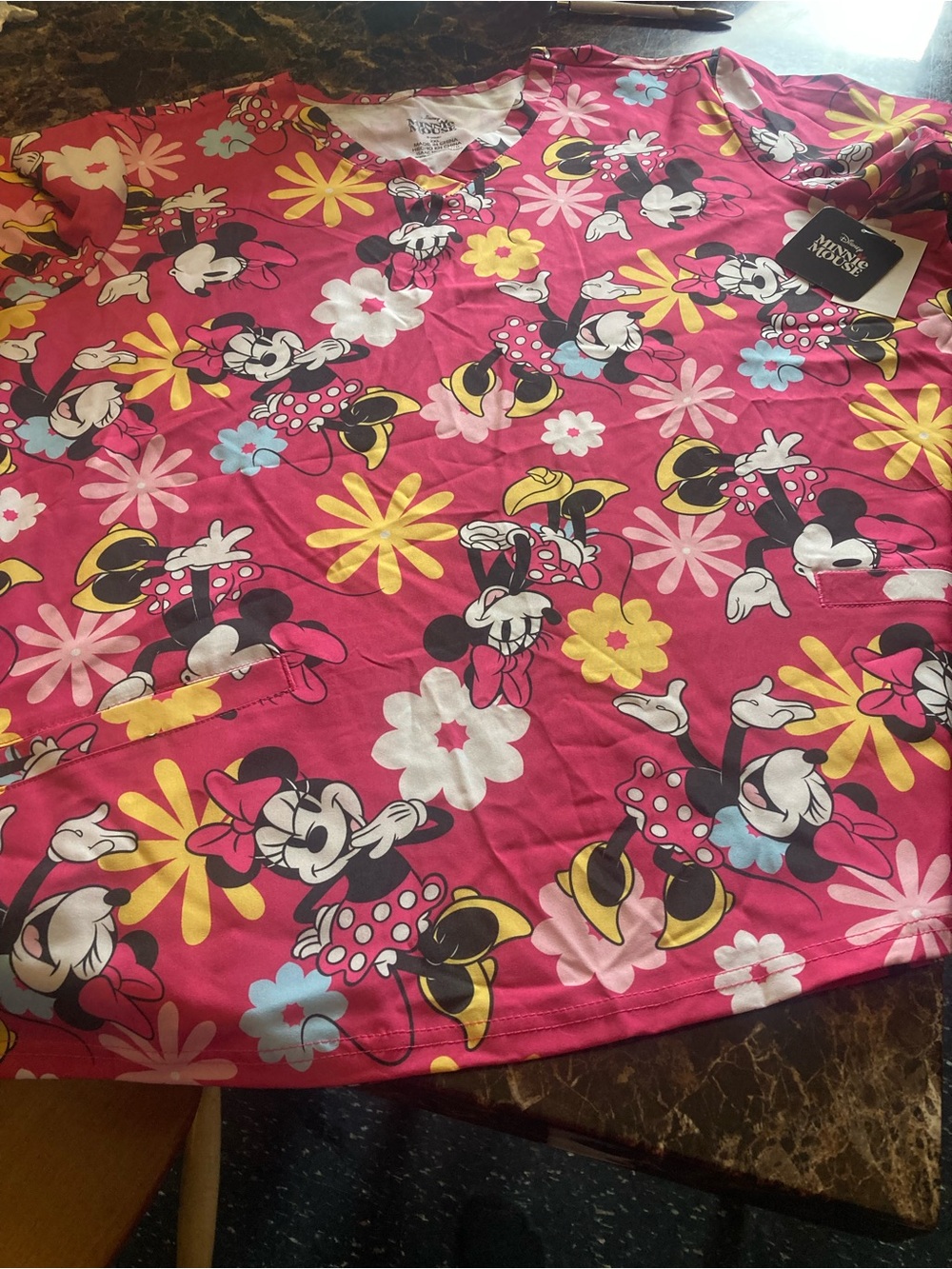 Brand new scrub top Disney Pink Minnie Mouse Floral womens scrub top